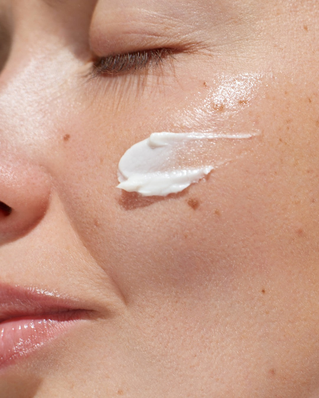 Beleza by Z professional Barrier Repair BioLipid Skin Science Skincare for Sensitive, Acne-Prone, Compromised, and Post-Treatment Skin.